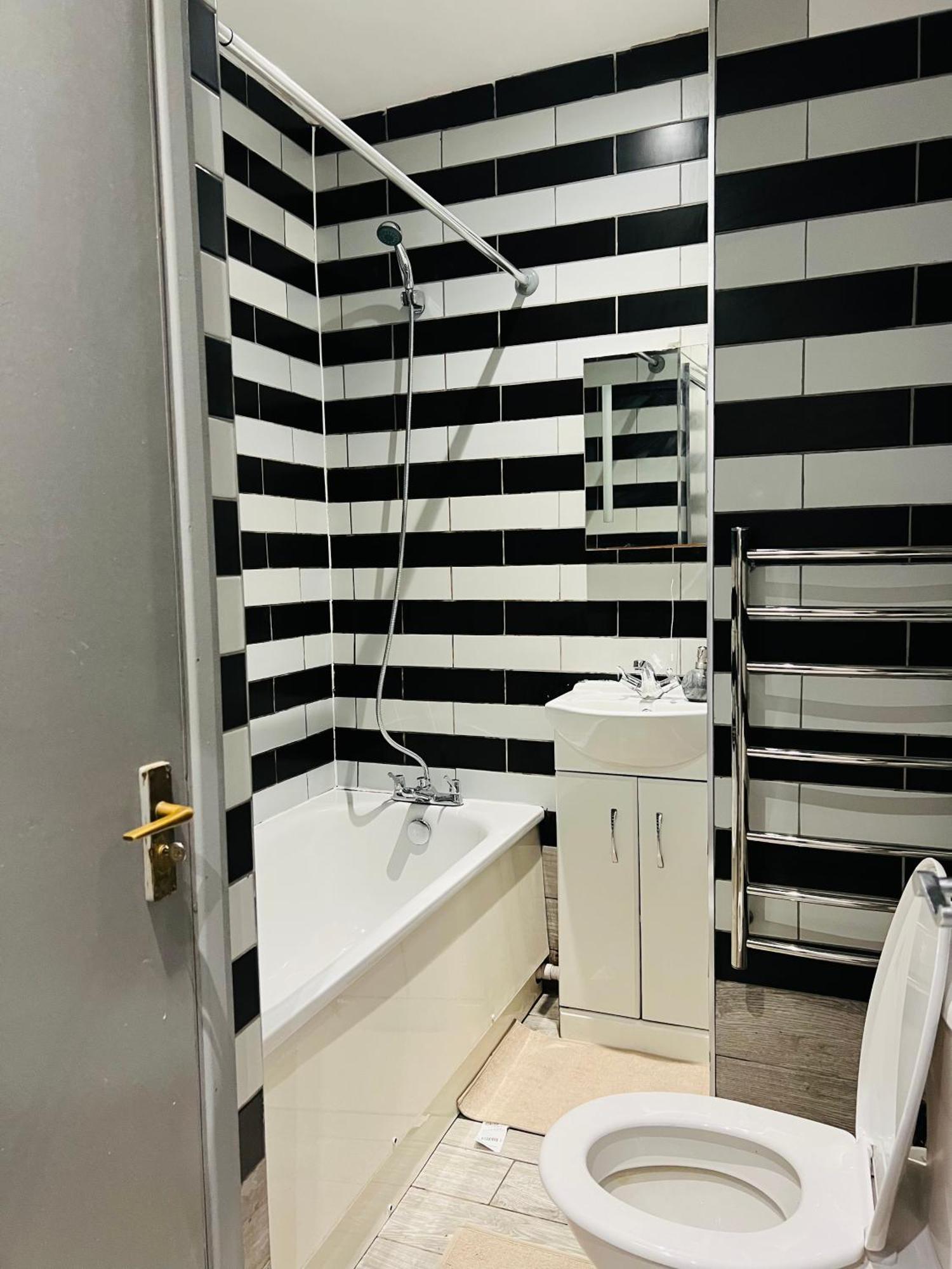 "Spacious Family, Friendly" 1 Bedroom In Kings Cross, St Pancras!!!118A London Eksteriør billede
